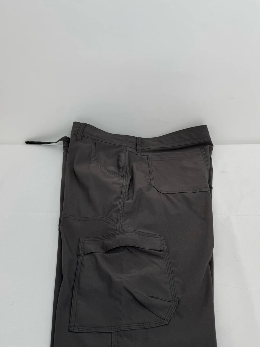 Prana Men's Stretch Zion Straight Fit Cargo Hiking Pant Gray 36 X 32 Relaxed Fit